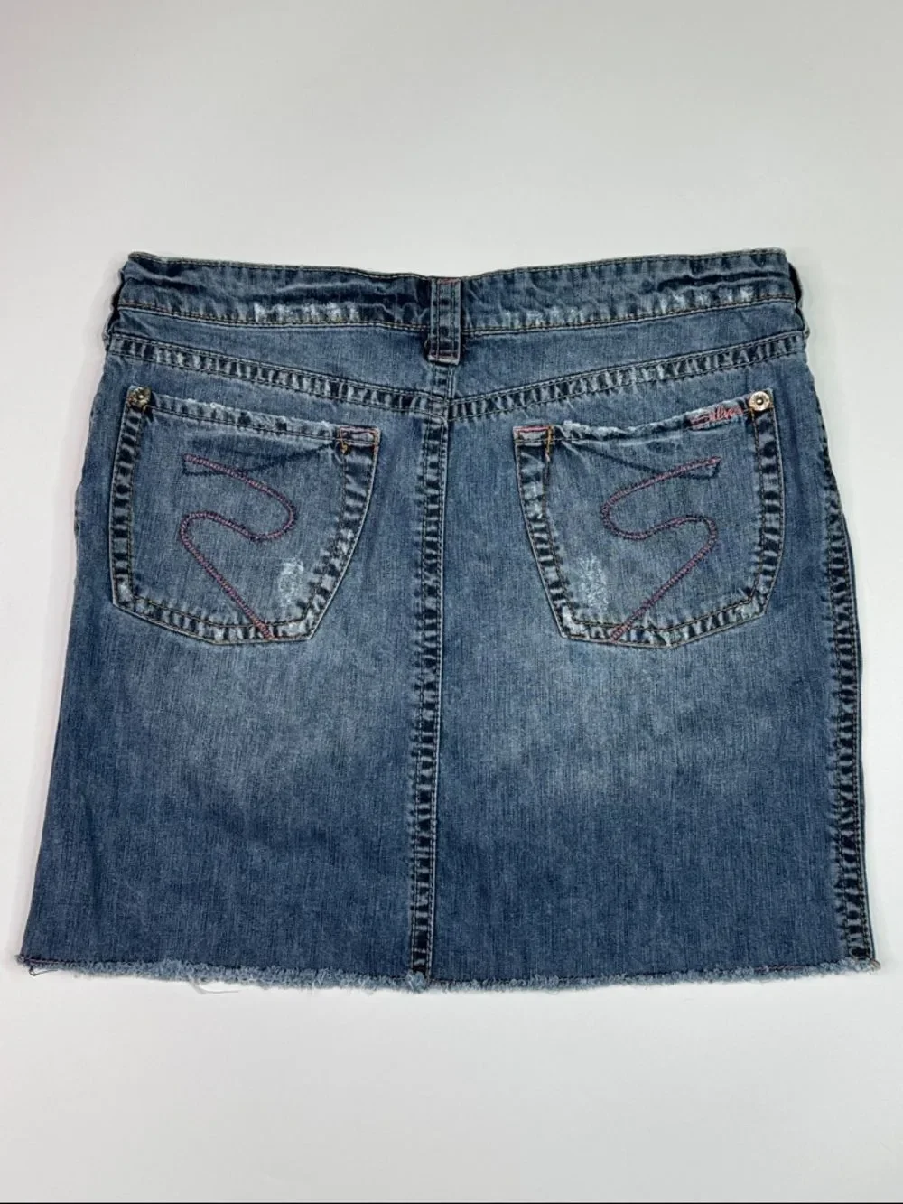 Silver Jeans Devah Raw Hem Denim Mini Skirt Size 31